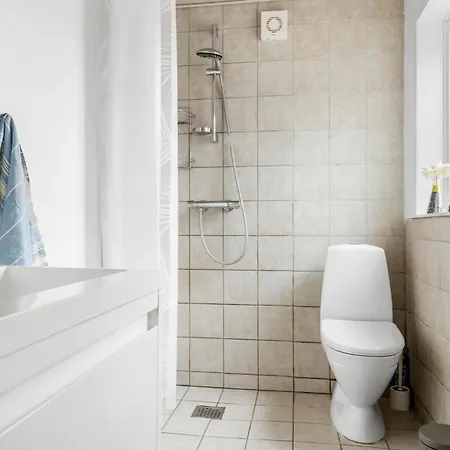 Lovely In Romo With Kitchen Bolilmark